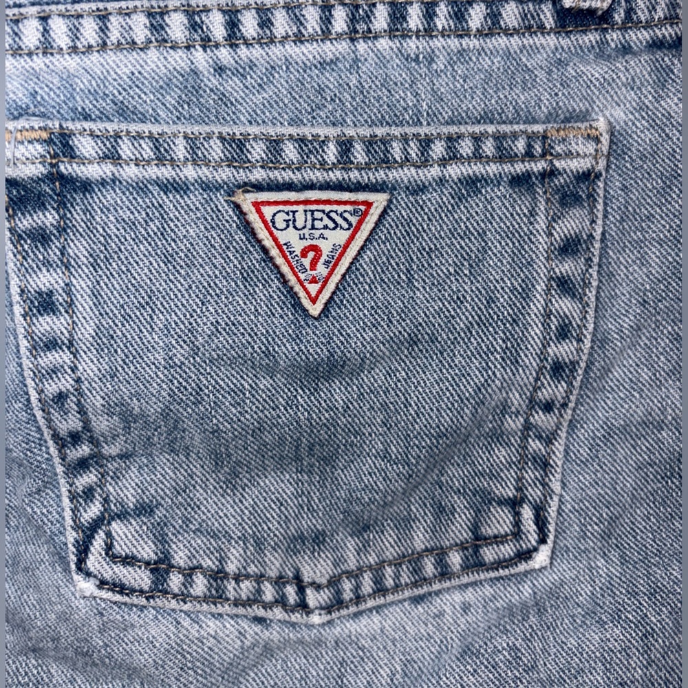 Vintage Guess Jeans - Mom cut no rips